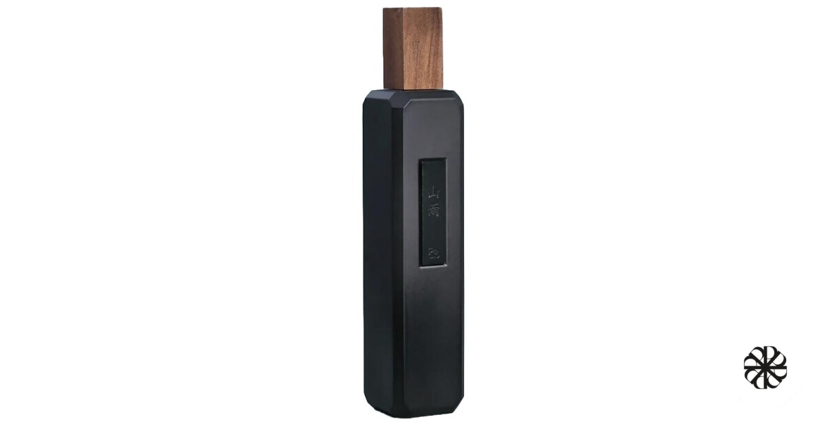Mountain Rain Black Chiqio