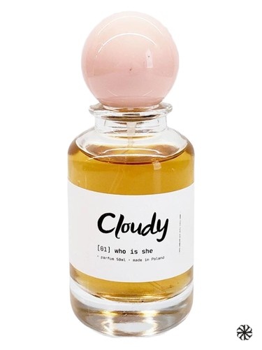 [1] who is she? Cloudy Scents