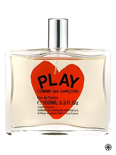 Comme des Garcons Play Comme des Garcons