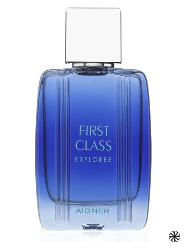 First Class Explorer Etienne Aigner