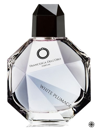 White Plumage Francesca dell'Oro
