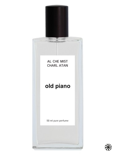 Old Piano FUMparFUM