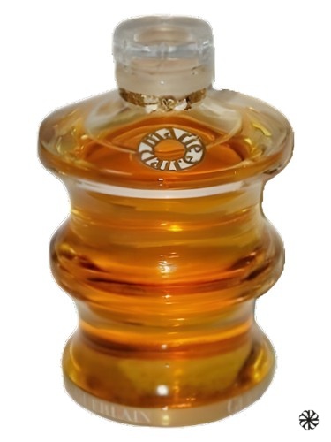 Marie Claire Guerlain