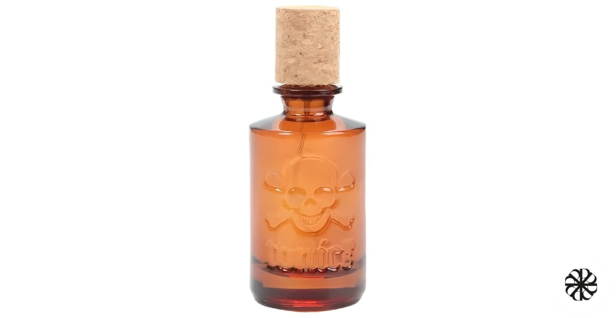 Tonic 8 Hot Topic