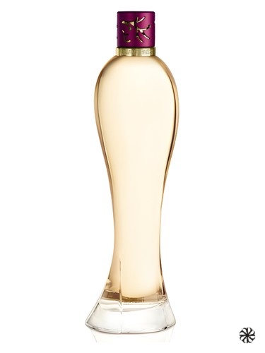 Essence Juliana Paes