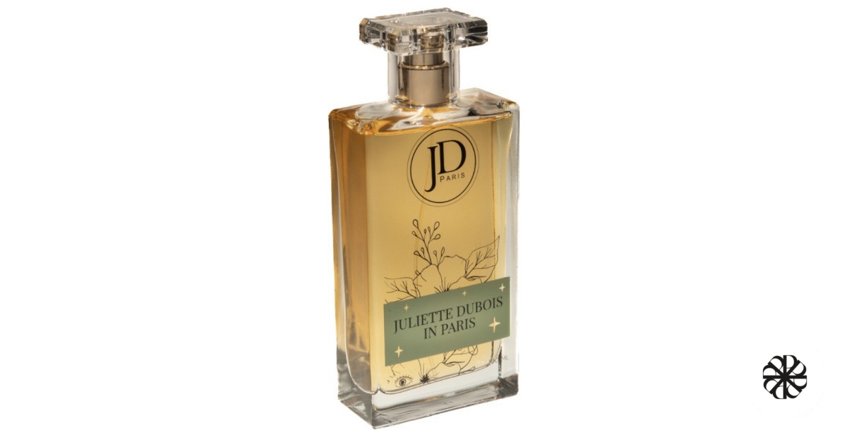 Juliette Dubois in Paris July St Barthelemy