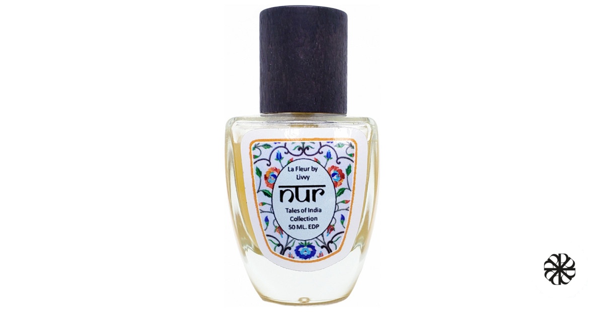 Nur La Fleur by Livvy