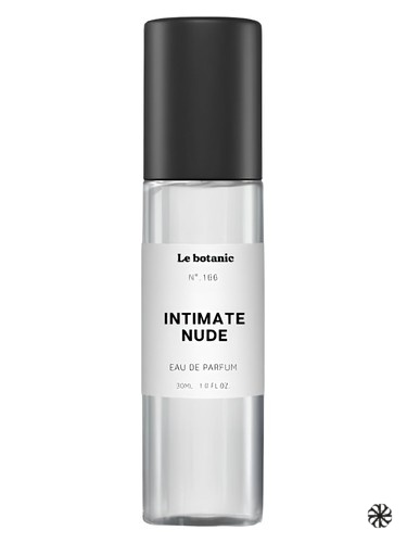 Intimate Nude Le Botanic