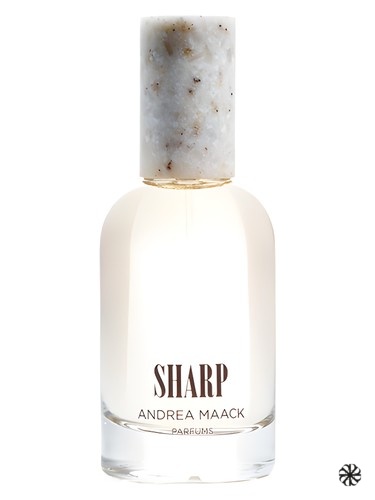 Sharp Andrea Maack