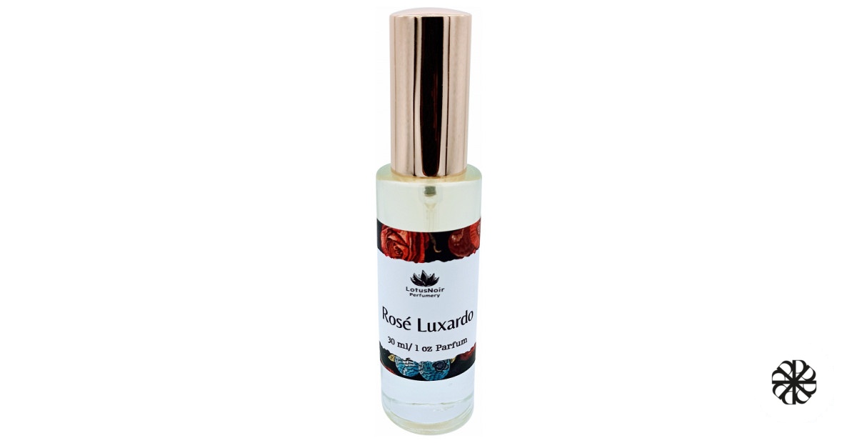 Rosé Luxardo Lotus Noir Perfumery