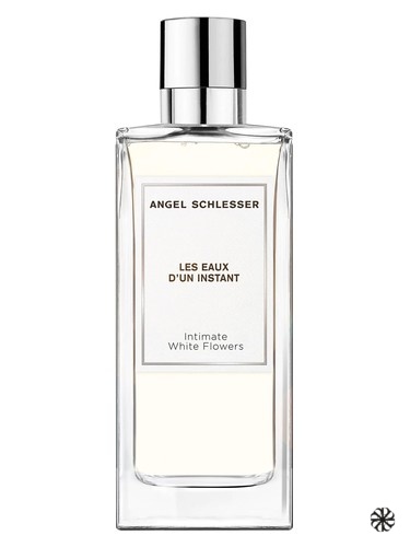 Intimate White Flowers Angel Schlesser