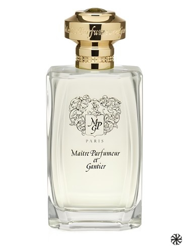 Fleur des Comores Maitre Parfumeur et Gantier