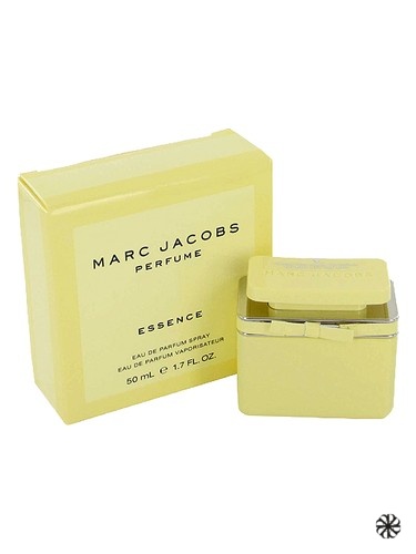 Essence Marc Jacobs