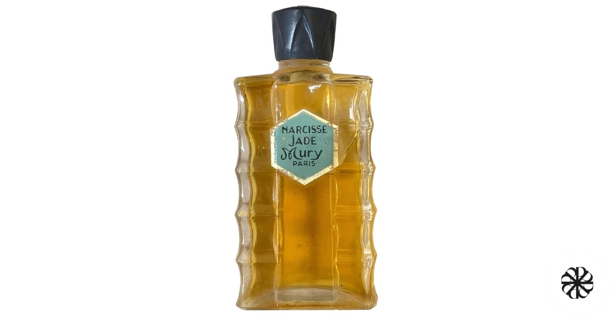 Narcisse Jade Mury Paris