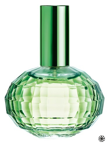 Memories Chasing Butterflies Oriflame