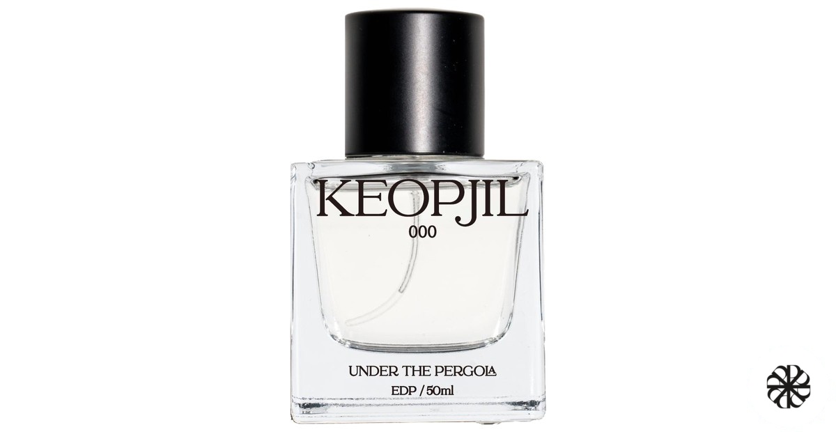 Keopjil UNDER THE PERGOLA