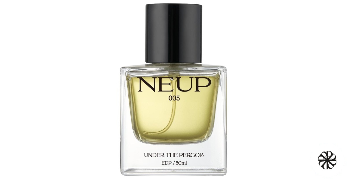 NEUP UNDER THE PERGOLA