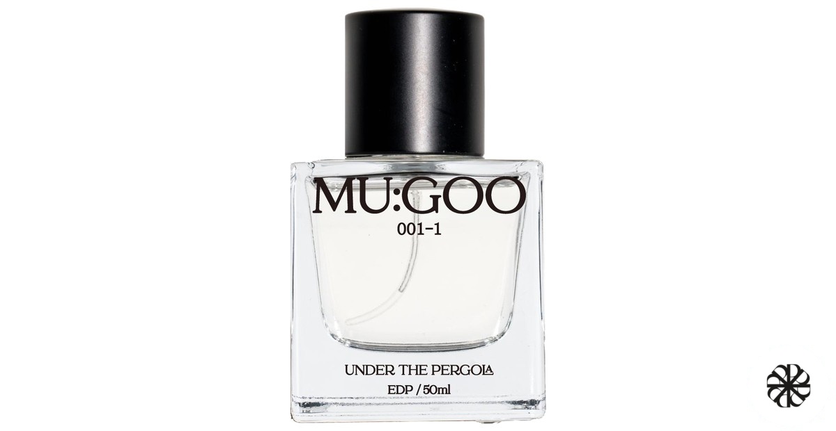 MU:GOO UNDER THE PERGOLA