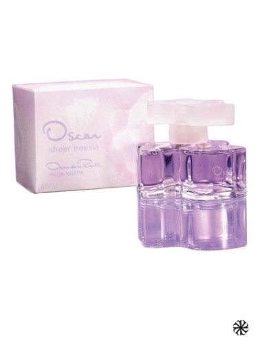 Oscar Sheer Freesia Oscar de la Renta