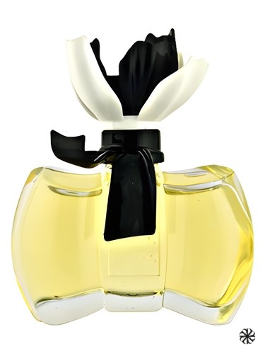 La Petite Fleur Blanche Paris Elysees