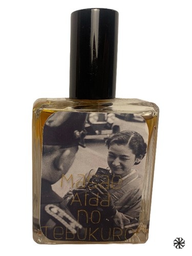 Masae Aida no Tebukuro Phronema Perfumes