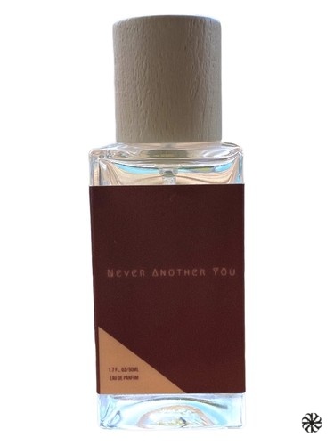 Never Another Yöu Pink MahogHany Fragrances