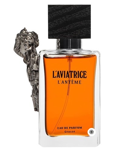 L'Aviatrice Prima Materia