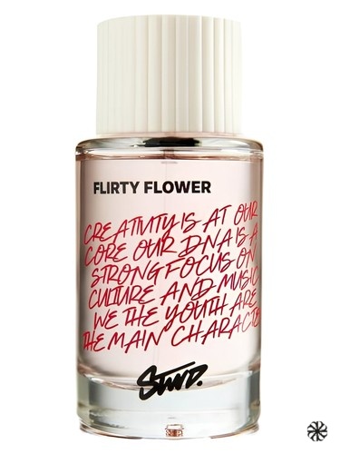Flirty Flower Pull & Bear