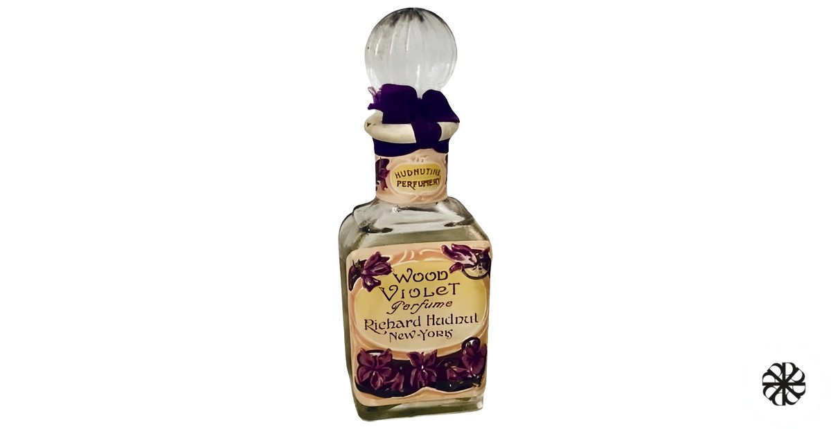 Wood Violet Richard Hudnut