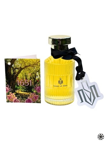 1651 (Boscobel Rose) Scents of Man