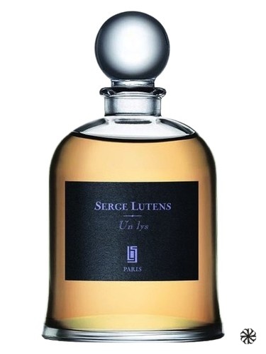 Un Lys Serge Lutens