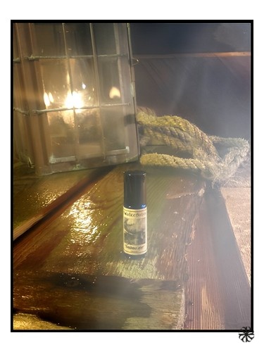 Tenebrous Mist Solstice Scents