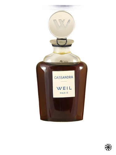 Cassandra Weil